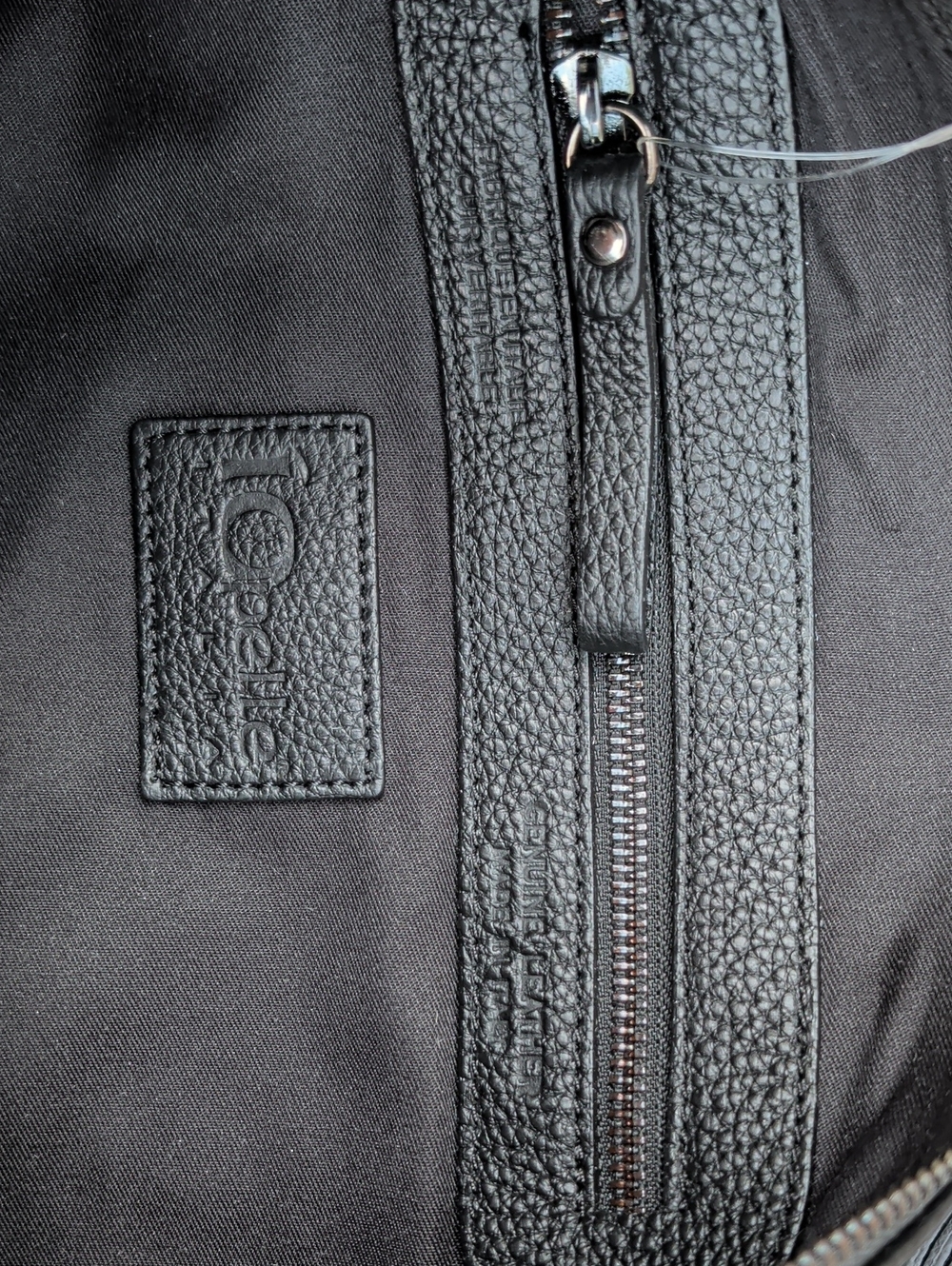 IOpelle Italia Black Leather Skull Embossed Clutch/Crossbody Bag NWT - Picture 5 of 5